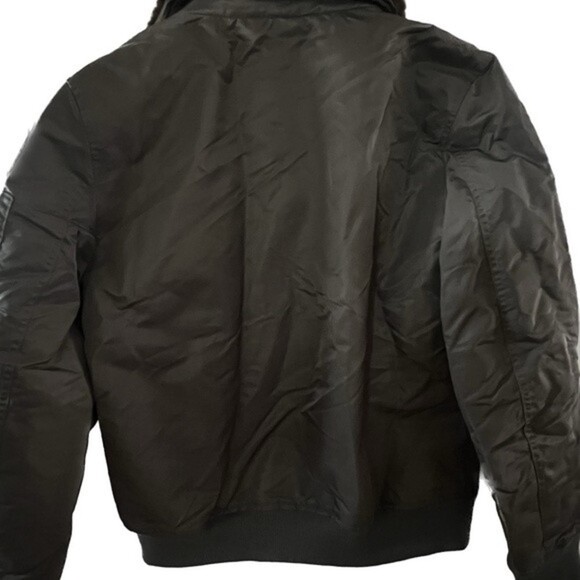 LEVI'S Men's Flight Bomber Jacket with a Faux Fur Removable Collar army green M - Picture 15 of 15